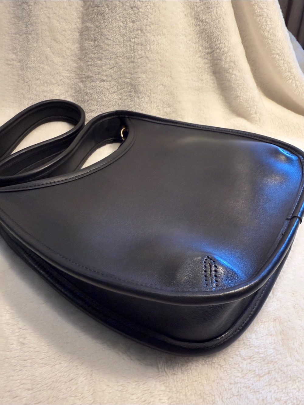 Vintage Coach Ergo 9020 Black Leather Shoulder Bag - Picture 12 of 13